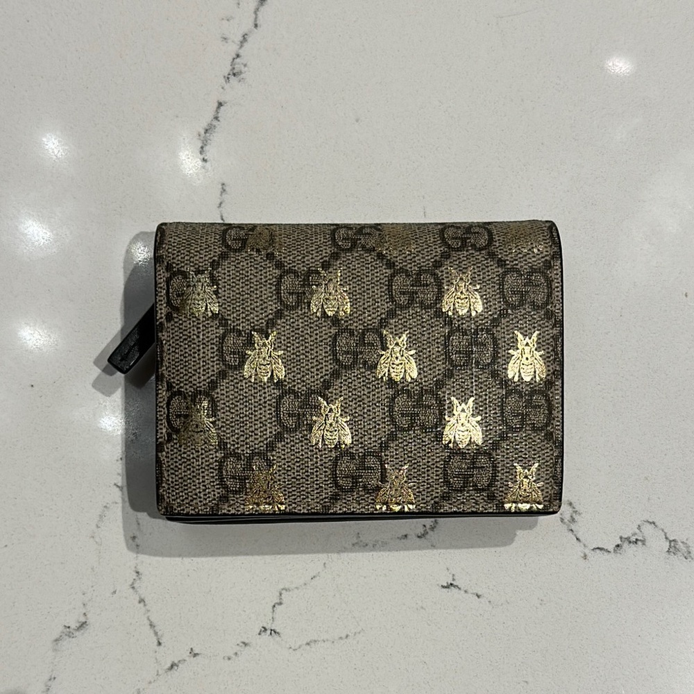 Gucci Bee Patterned Wallet in Brown and Gold